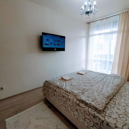 Vanilla Vip Apartment Lviv Exteriör bild